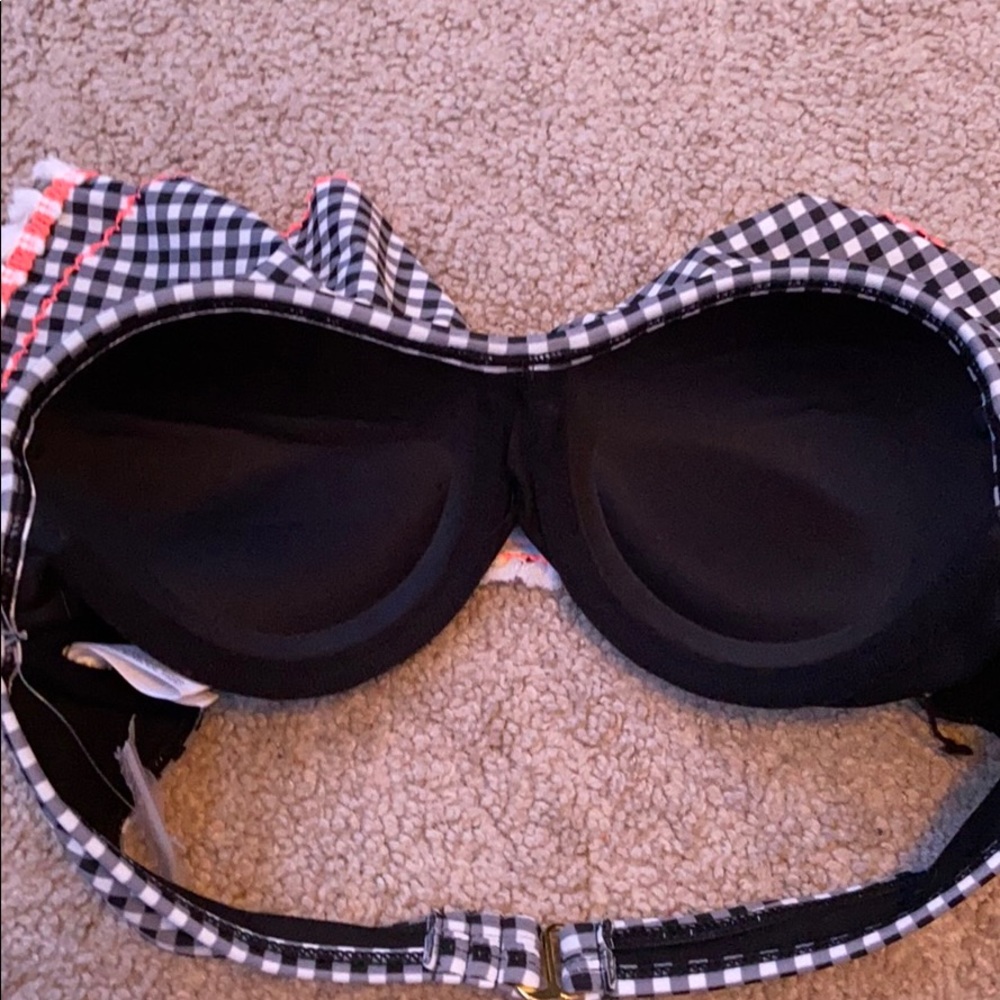 Bathing suit top - Picture 2 of 2